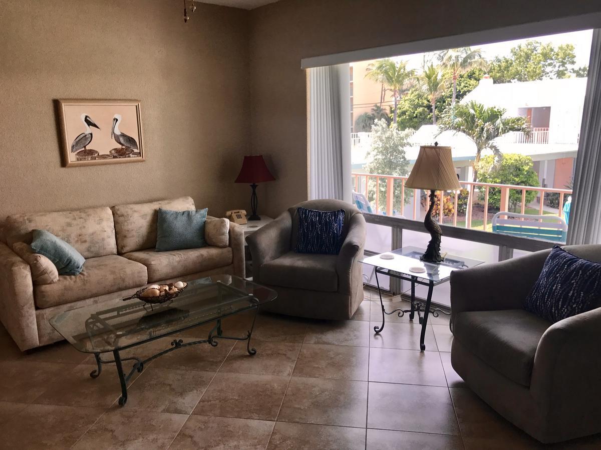 Sunrise Ocean Suites Hillsboro Beach Extérieur photo