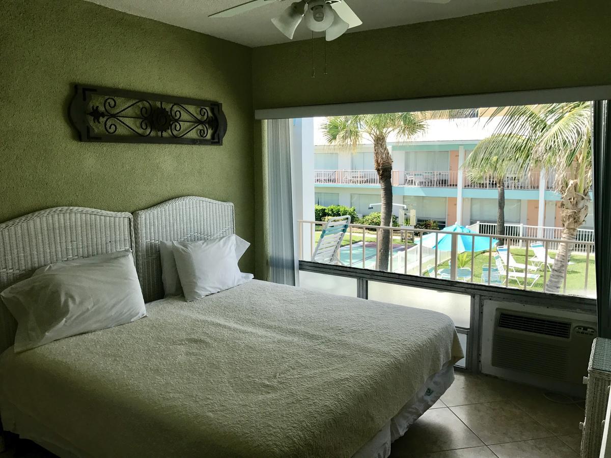Sunrise Ocean Suites Hillsboro Beach Extérieur photo