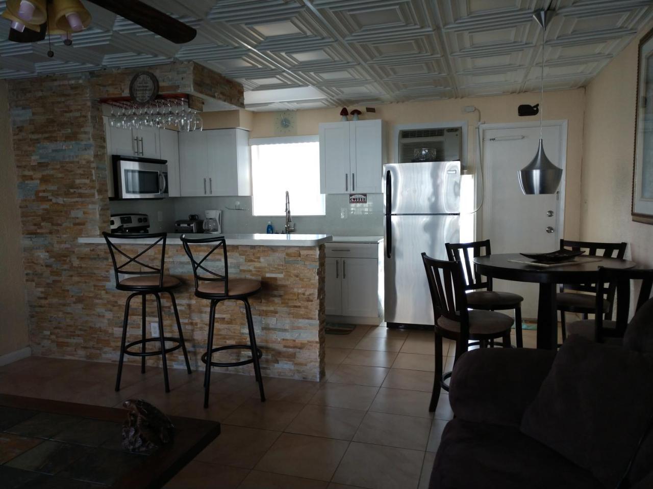 Sunrise Ocean Suites Hillsboro Beach Extérieur photo
